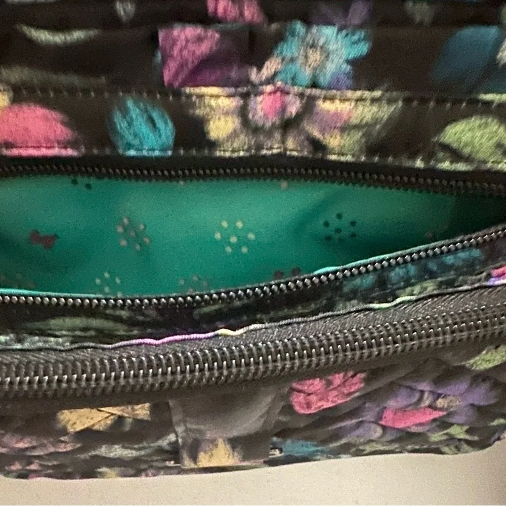 Lug Carousel XL Floral Quilted Women's Crossbody Bag Bloom Black - Picture 13 of 14